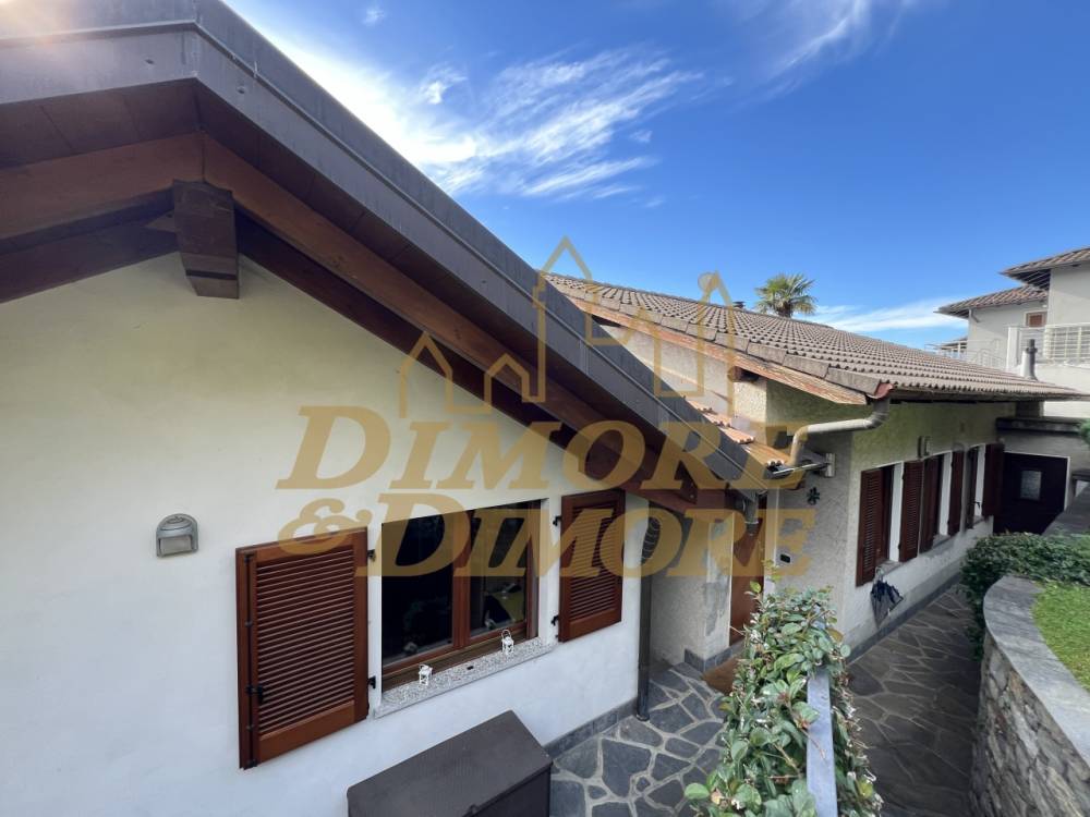 appartamento in vendita a Maccagno con Pino e Veddasca in zona Maccagno