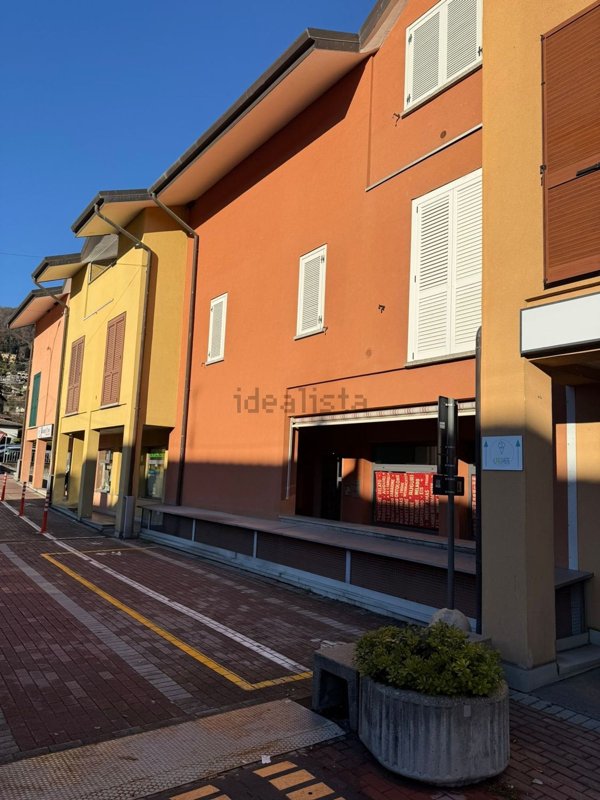 appartamento in vendita a Maccagno con Pino e Veddasca