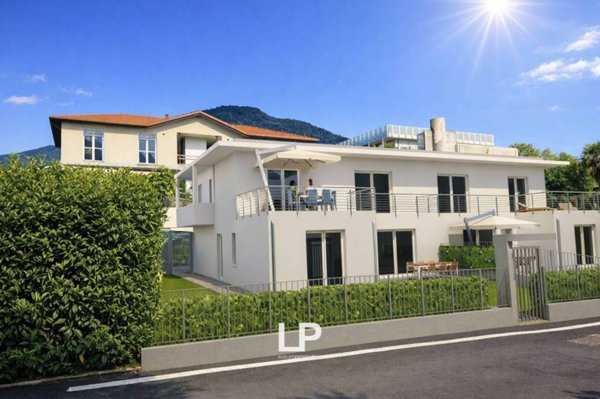 appartamento in vendita a Maccagno con Pino e Veddasca