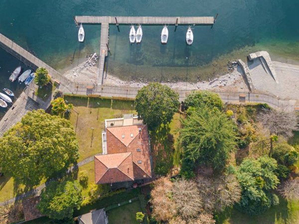 casa indipendente in vendita a Maccagno con Pino e Veddasca in zona Maccagno
