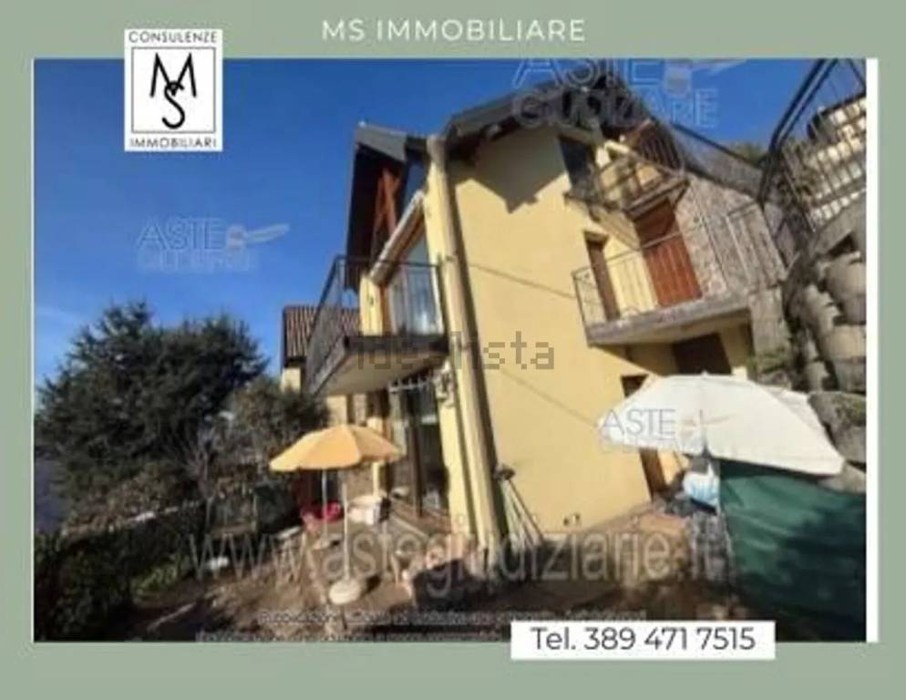 appartamento in vendita a Maccagno con Pino e Veddasca in zona Maccagno