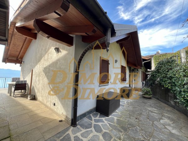 appartamento in vendita a Maccagno con Pino e Veddasca in zona Maccagno