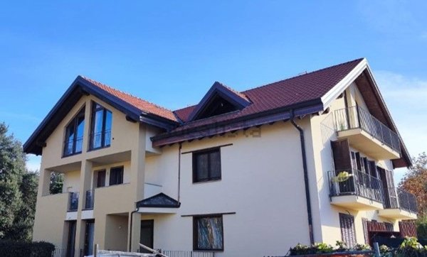 appartamento in vendita a Cadrezzate con Osmate in zona Osmate