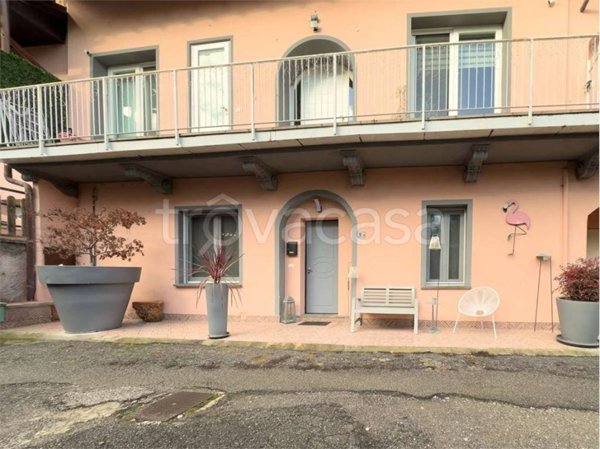 appartamento in vendita a Cadrezzate con Osmate