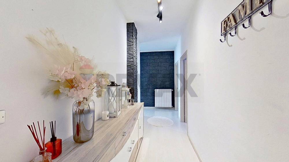 appartamento in vendita a Cadrezzate con Osmate in zona Osmate