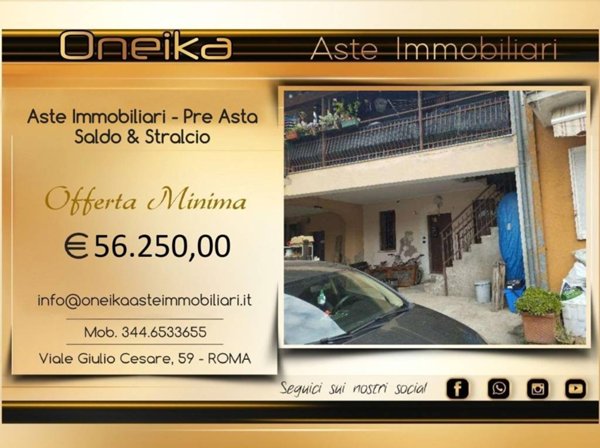 casa indipendente in vendita a Cadrezzate con Osmate in zona Cadrezzate