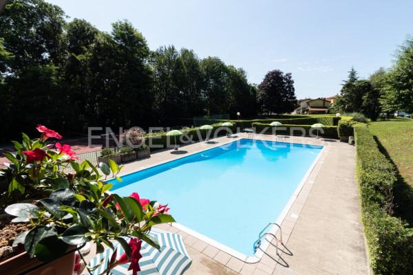 casa indipendente in vendita a Bardello con Malgesso e Bregano in zona Bregano