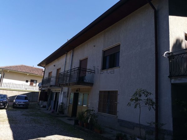 appartamento in vendita a Bardello con Malgesso e Bregano