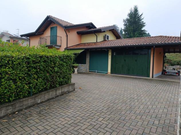 casa indipendente in vendita a Bardello con Malgesso e Bregano in zona Bardello