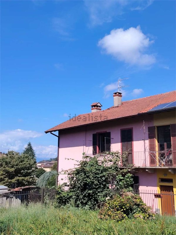 casa indipendente in vendita a Bardello con Malgesso e Bregano in zona Bardello