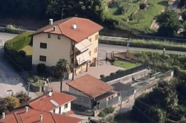 appartamento in vendita a Bardello con Malgesso e Bregano in zona Malgesso