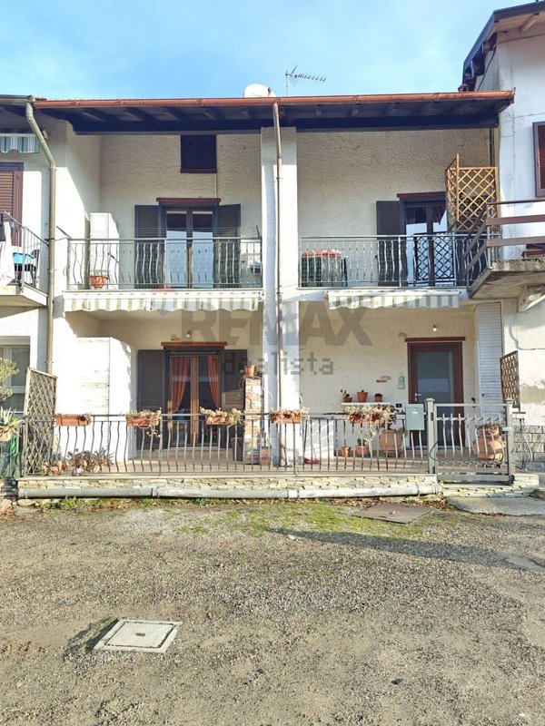 appartamento in vendita a Bardello con Malgesso e Bregano