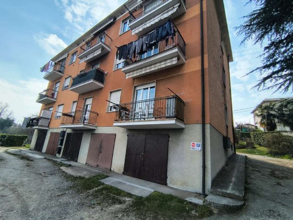 appartamento in vendita a Bardello con Malgesso e Bregano in zona Bardello