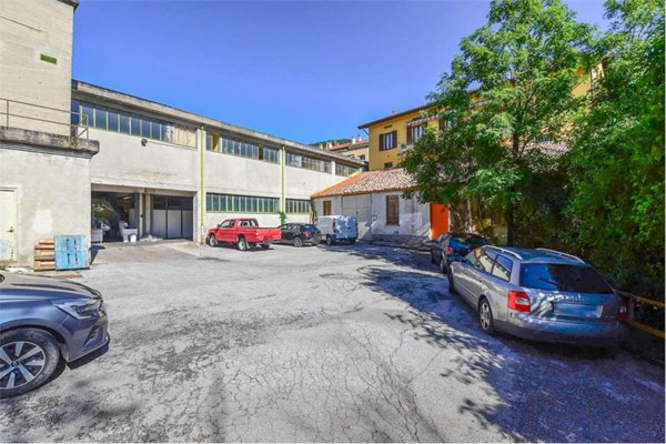 appartamento in vendita ad Albavilla