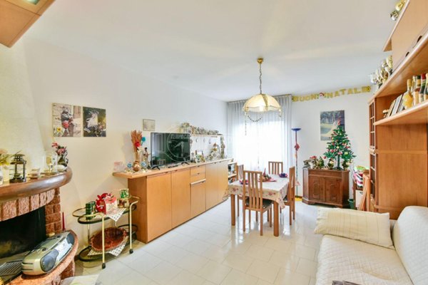 appartamento in vendita ad Albavilla