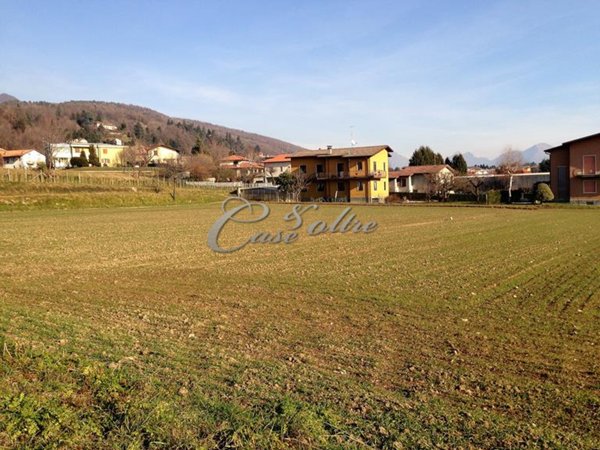 terreno edificabile in vendita ad Albavilla