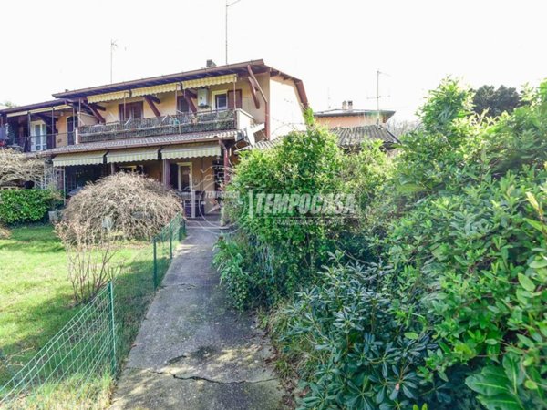 appartamento in vendita ad Albavilla