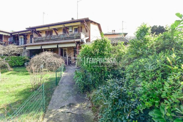 appartamento in vendita ad Albavilla