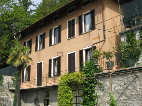 casa indipendente in vendita ad Albavilla