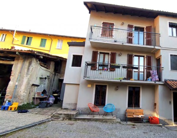 appartamento in vendita ad Albavilla