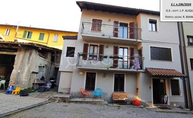 appartamento in vendita ad Albavilla
