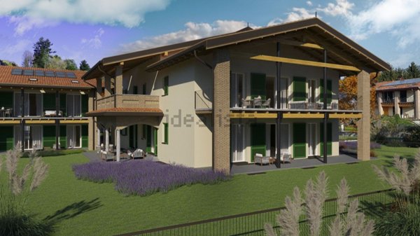 appartamento in vendita ad Albavilla