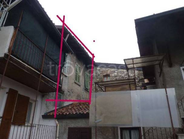 casa indipendente in vendita ad Albavilla