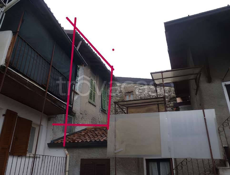 appartamento in vendita ad Albavilla