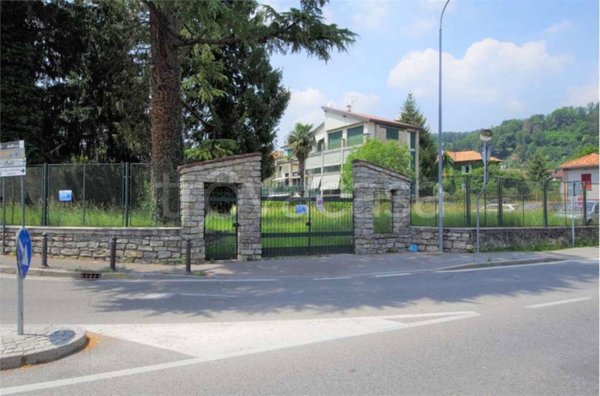 terreno edificabile in vendita ad Albavilla