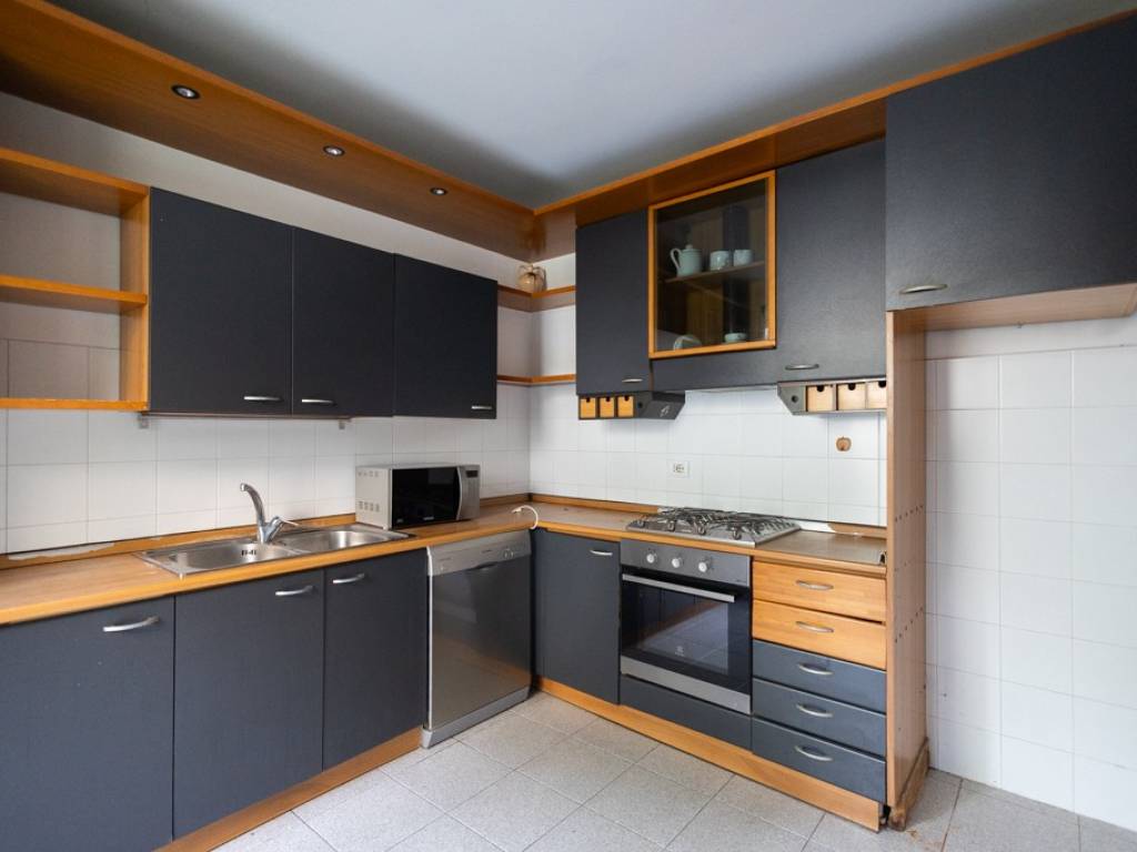 casa indipendente in vendita ad Albavilla