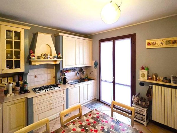 appartamento in vendita ad Albavilla