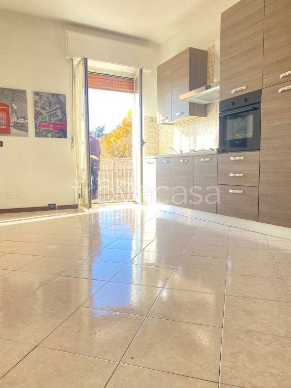 appartamento in vendita ad Albavilla