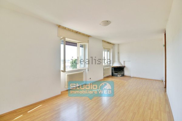 appartamento in vendita ad Albavilla