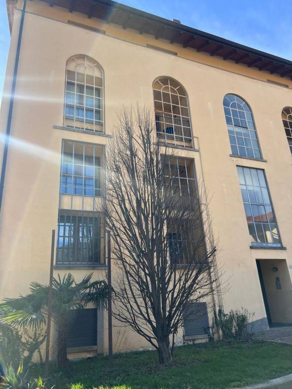 appartamento in vendita ad Albavilla