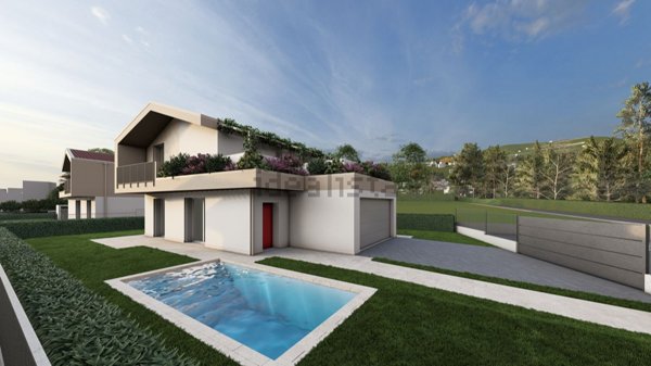 casa indipendente in vendita ad Albavilla