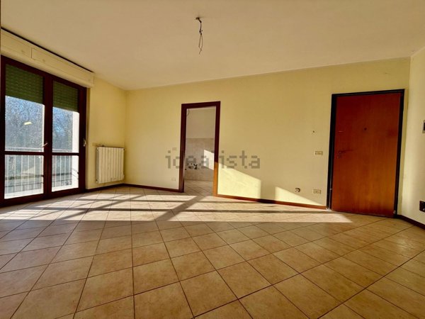 appartamento in vendita ad Albavilla in zona Saruggia