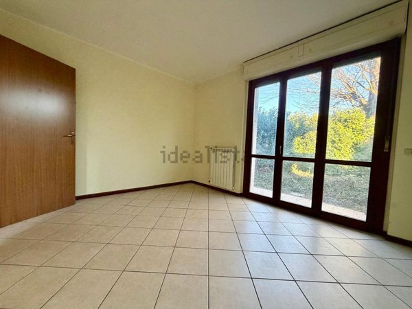 appartamento in vendita ad Albavilla in zona Saruggia