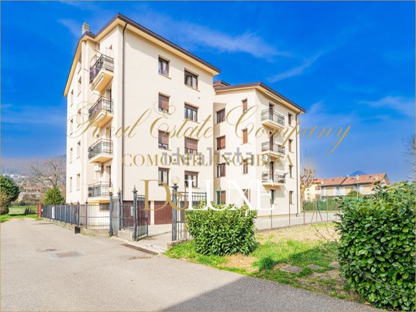 appartamento in vendita ad Albavilla