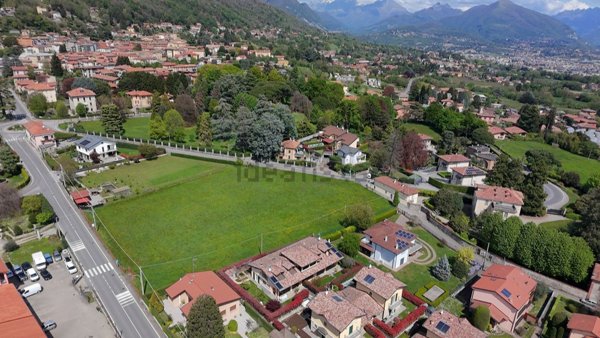 casa indipendente in vendita ad Albavilla