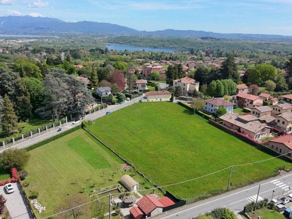 casa indipendente in vendita ad Albavilla