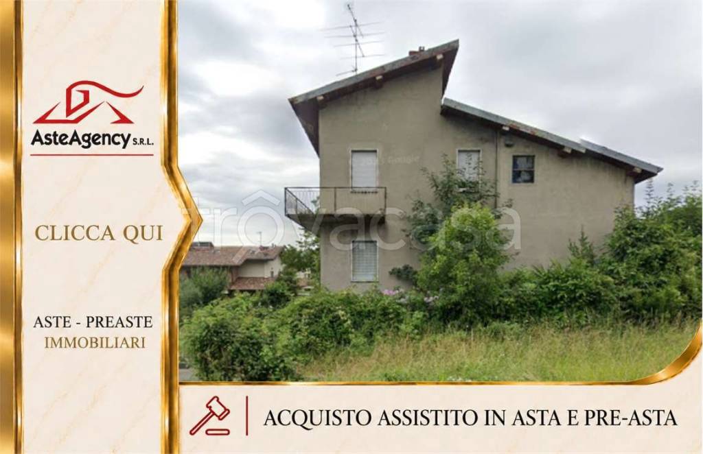 casa indipendente in vendita ad Albavilla in zona Vill'Albese