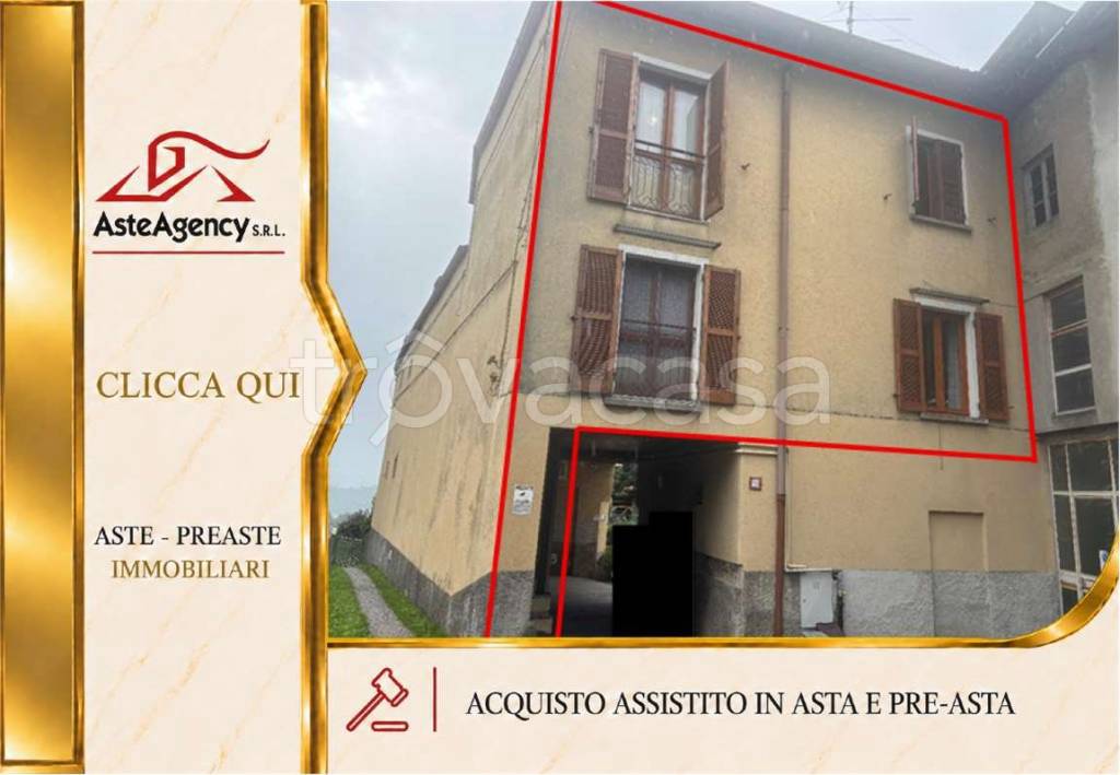 appartamento in vendita ad Albavilla in zona Vill'Albese