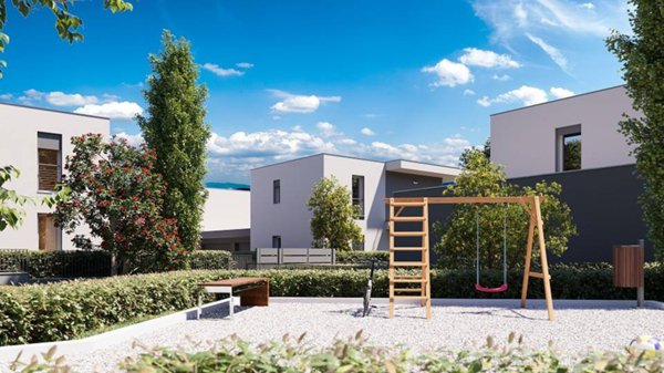 casa indipendente in vendita ad Albese con Cassano