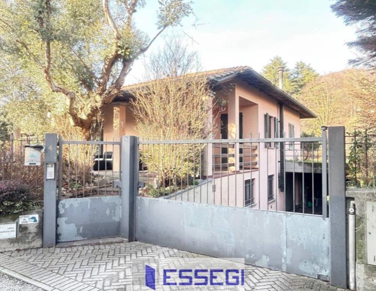 casa indipendente in vendita ad Albese con Cassano