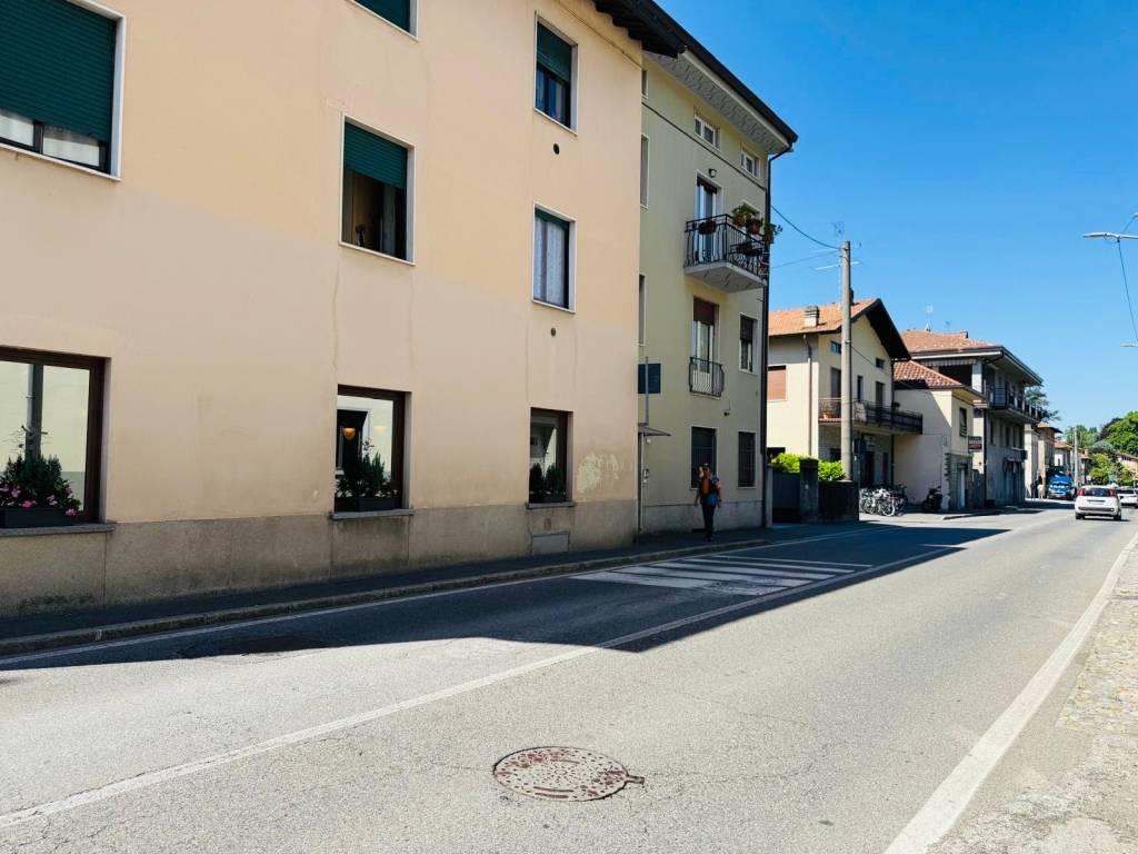 appartamento in vendita ad Albese con Cassano