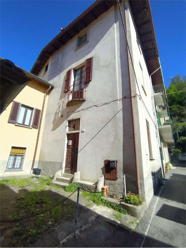 appartamento in vendita ad Albese con Cassano