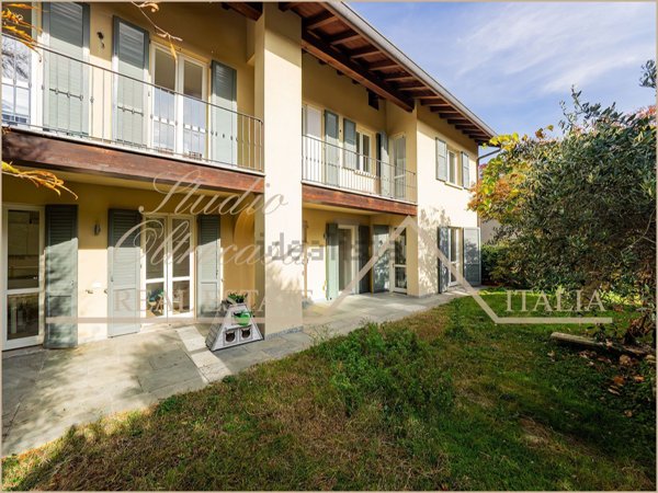 casa indipendente in vendita ad Albese con Cassano