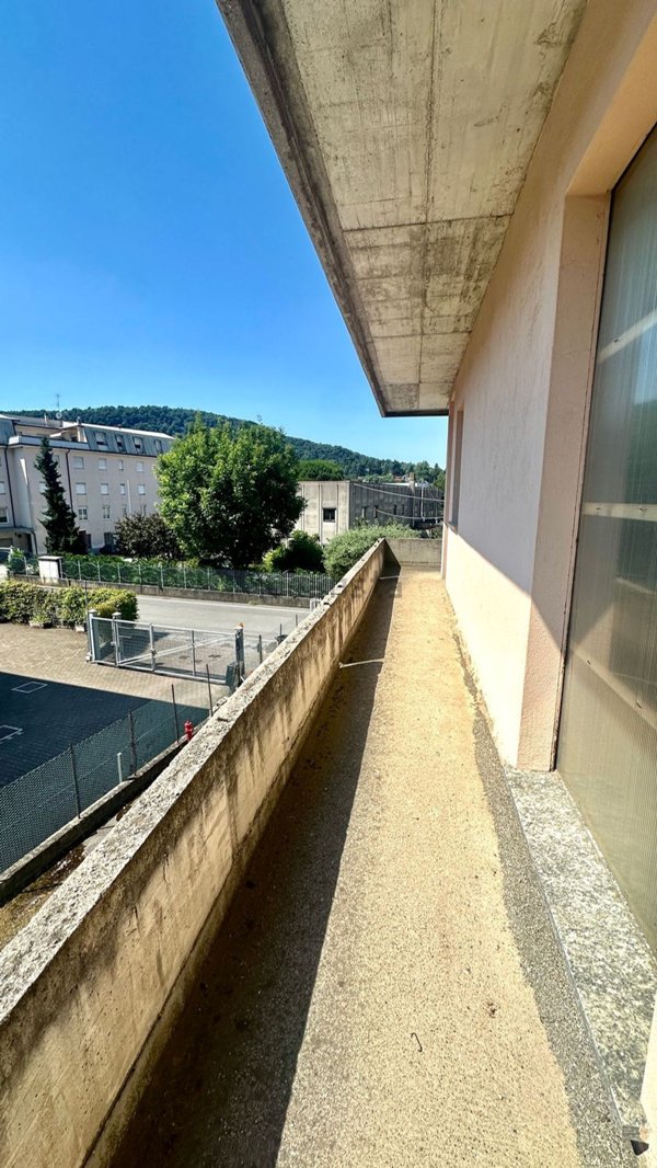 capannone in vendita ad Albese con Cassano