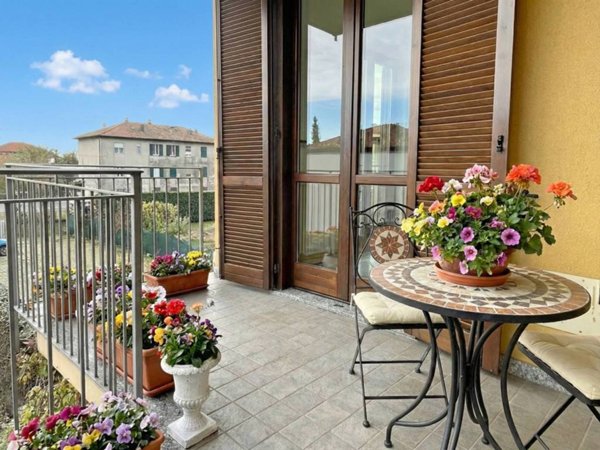 appartamento in vendita ad Albese con Cassano