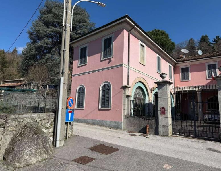 appartamento in vendita ad Albese con Cassano